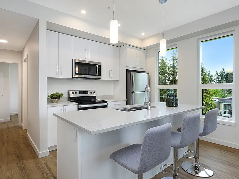 302 Birch St #401 — Photo 10
