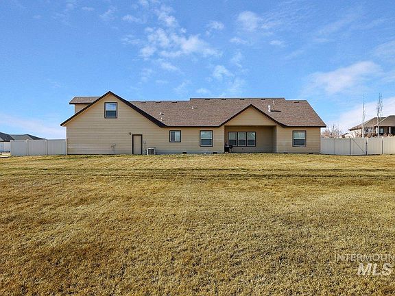 5th image of 510 Tasia Brianna Dr W