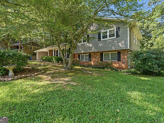3rd image of 3150 Misty Valley Ct