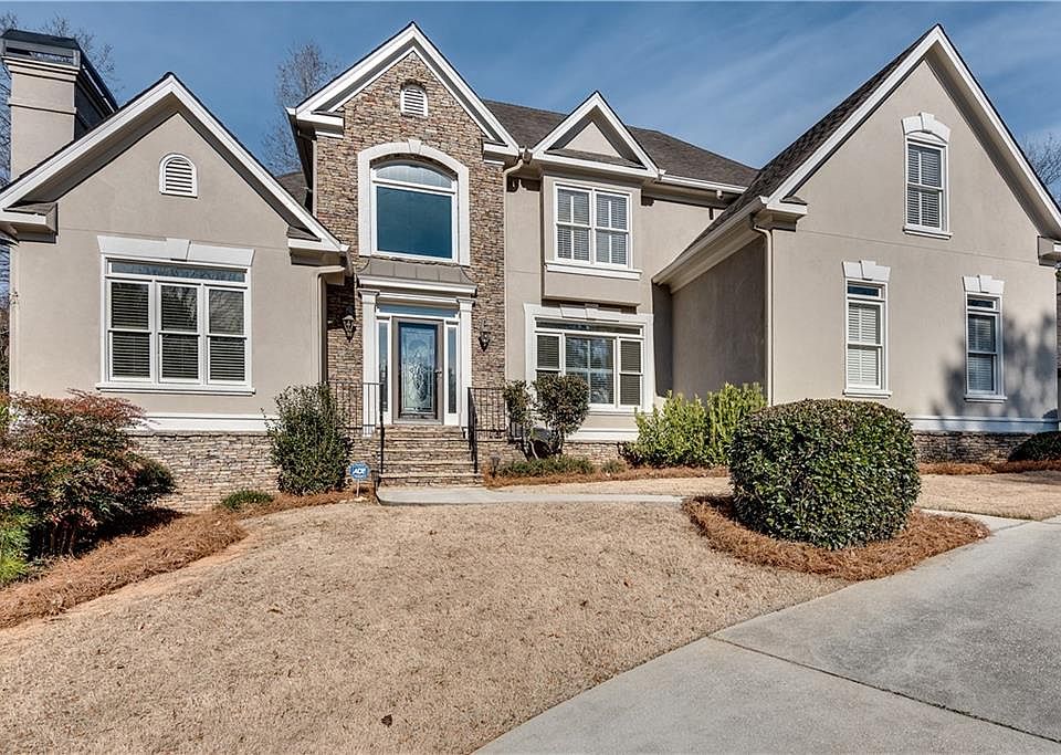 1st image of 1820 Lakehurst Ct SE