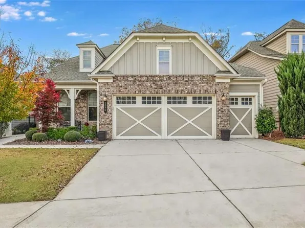 126 Mulberry Ct, Peachtree City, GA 30269