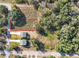 16th St, Hempstead, TX 77445