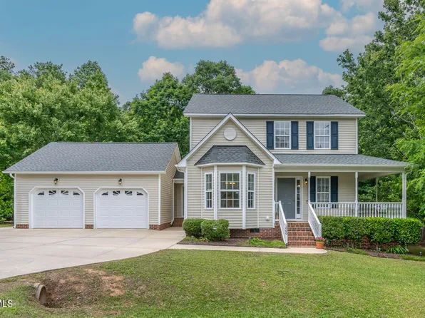 1060 Alderman Cir, Raleigh, NC 27603