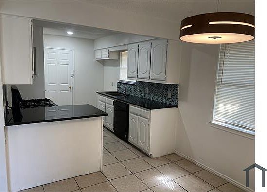 1st image of 5305 Brookview Dr