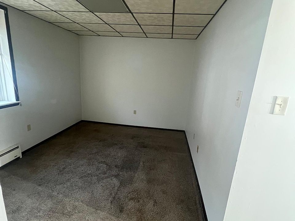 1st image of 132 E Main St #3B