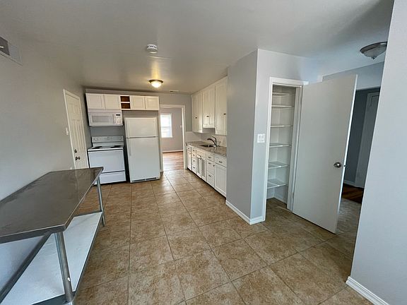 5th image of 1201 Ralston St