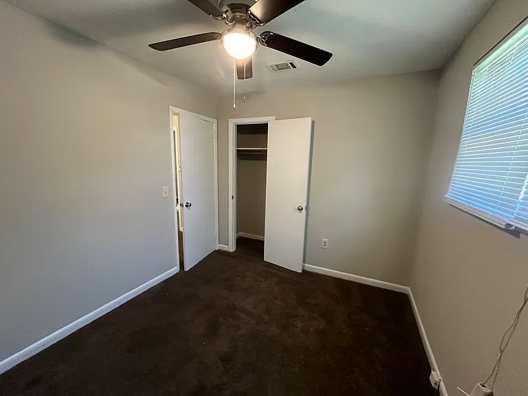 214 Palomino Ln — Photo 29