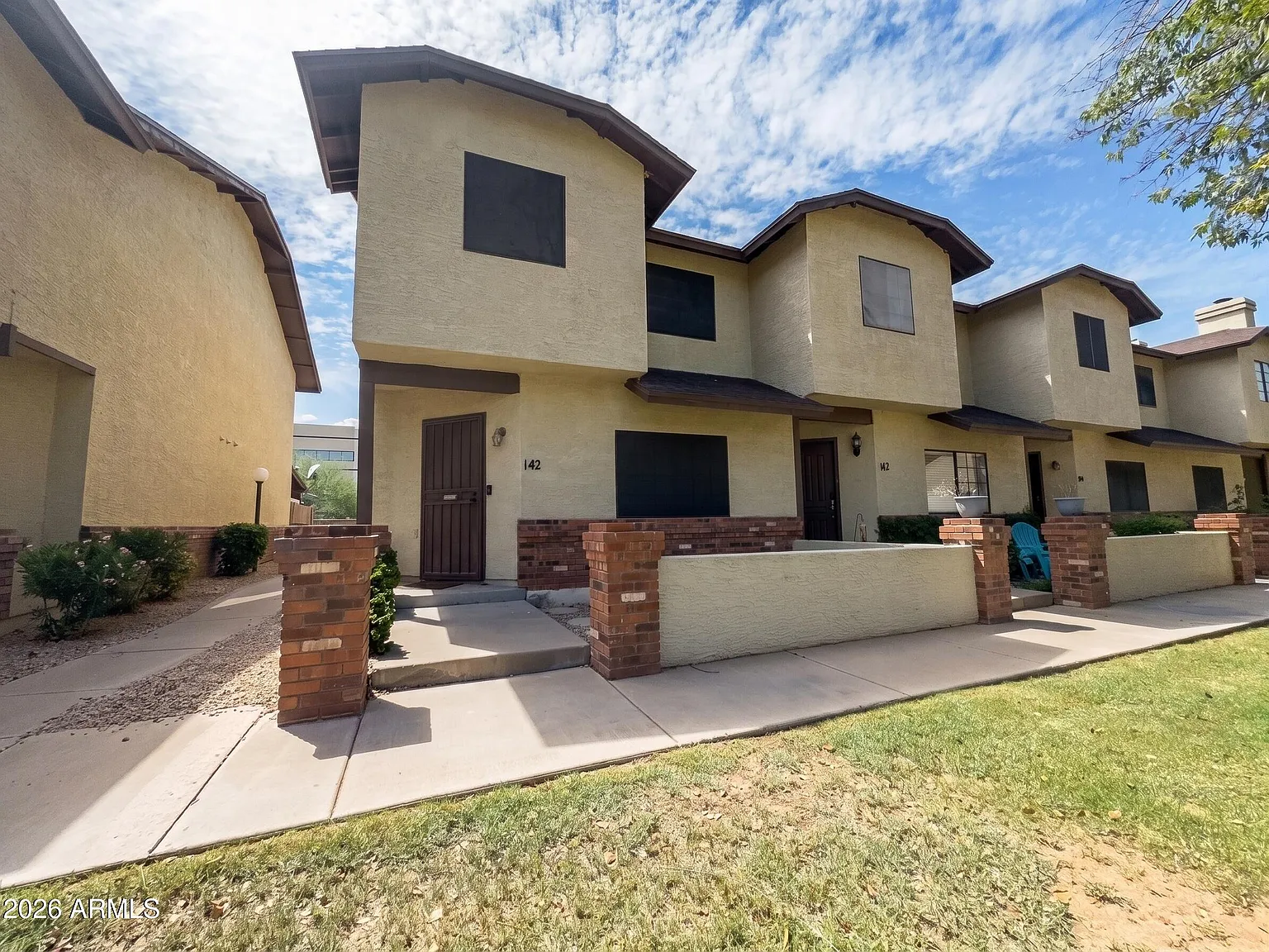 3 bed, 3.0 bath, 1535 sqft, $2,195 — Photo 1
