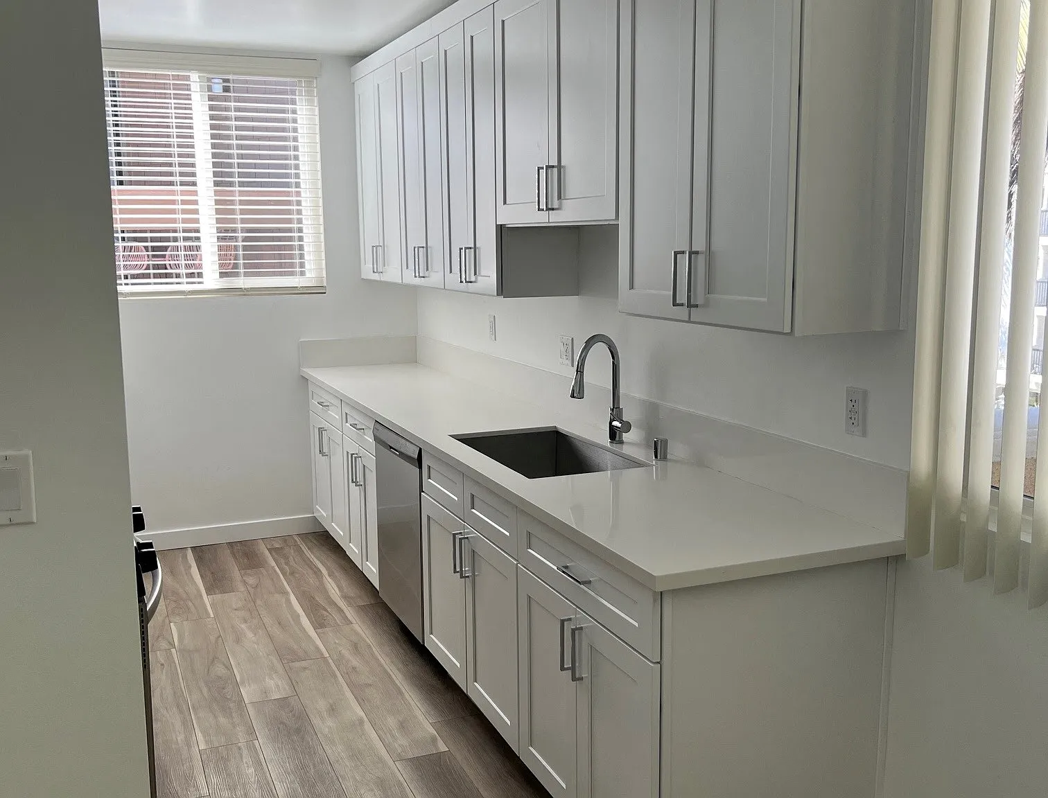 Brentwood Towers — Photo 2