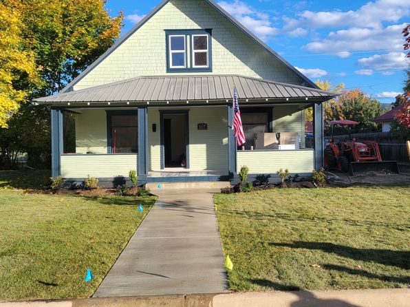 607 Dakota Ave