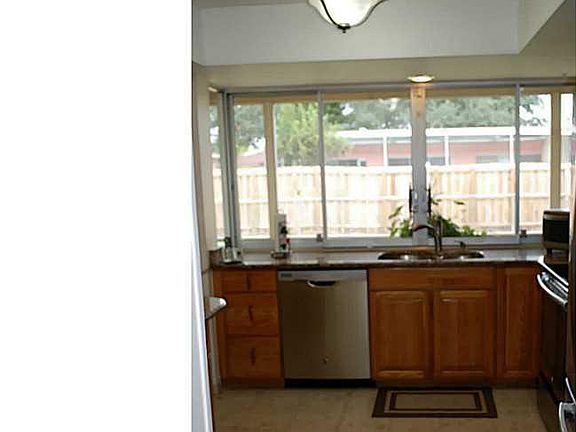 5th image of 8955 SW 49th Ct