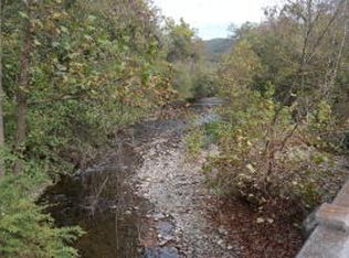 2419 Arcadia Rd, Buchanan, VA 24066