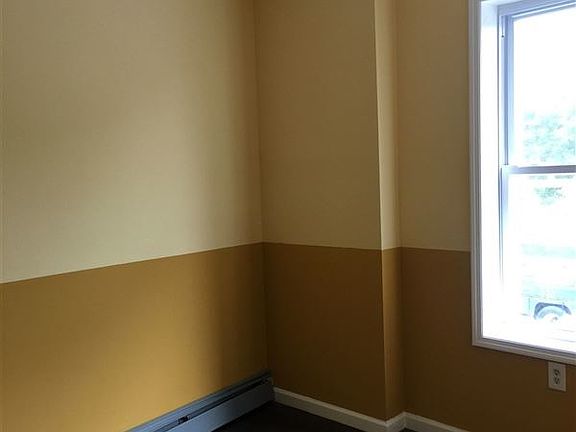 3rd image of 18 Hull St #20F