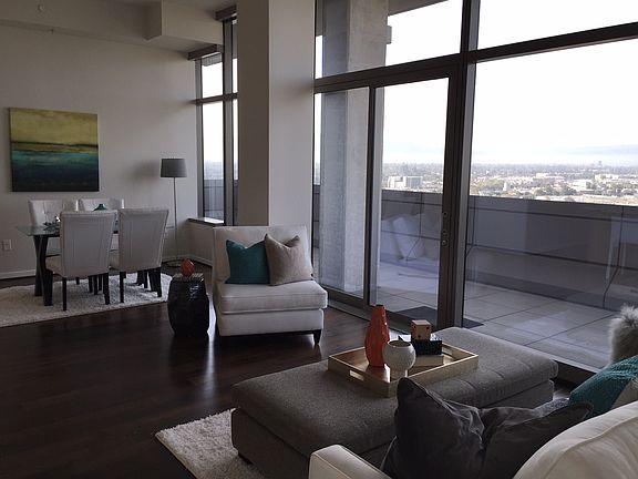 4th image of 38 N Almaden Blvd Unit 2109