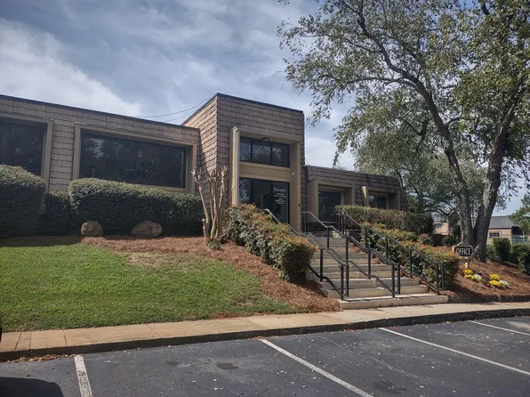 702 Old Manor Rd, Columbia, SC 29210