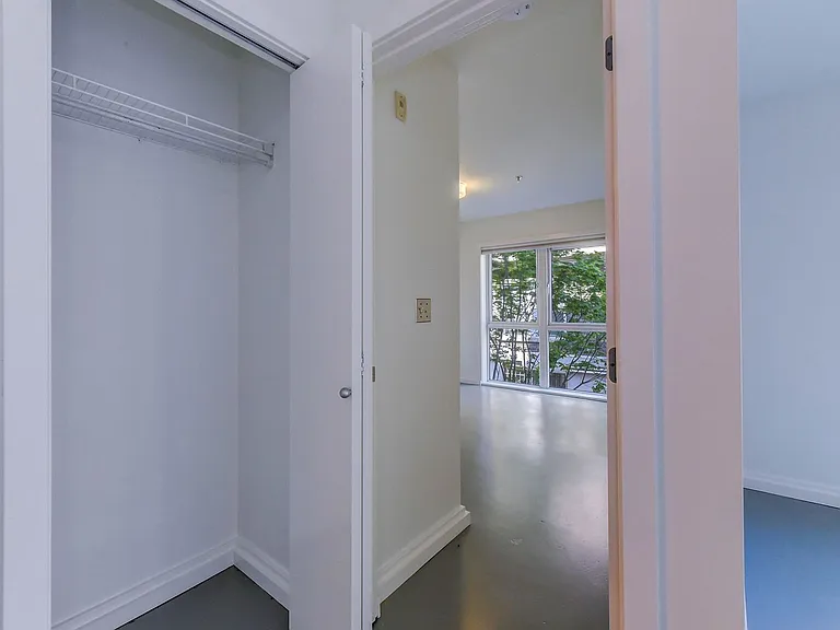 103 Bellevue Ave E #204 — Photo 13
