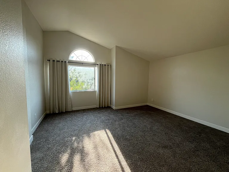 9573 Ripplecreek Dr — Photo 10