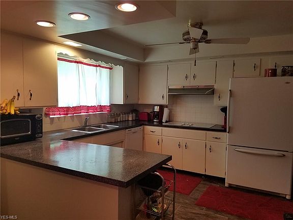 5th image of 316 N Scranton St