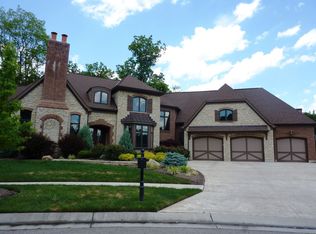 1034 Observatory Pt, Maineville, OH 45039