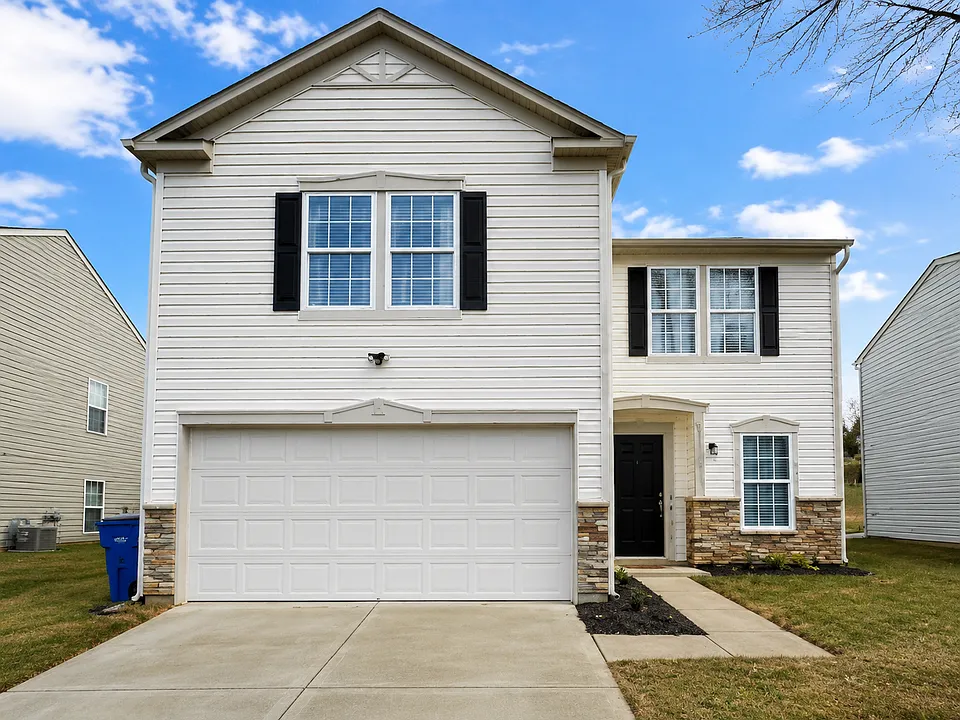 340 Zander Woods Ct