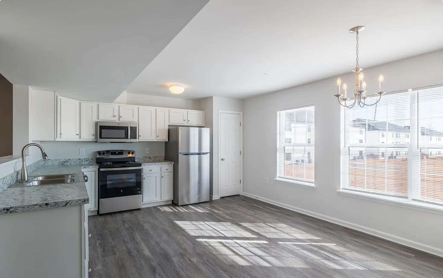 Smith Farm Apartments — Photo 4
