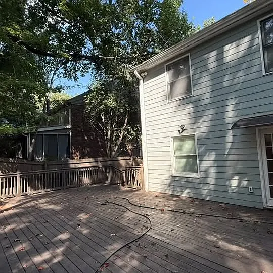 1466 Bentley Lane - 1 — Photo 2
