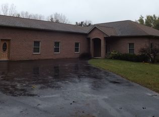 2260 Jesse Ln, Suamico, WI 54313