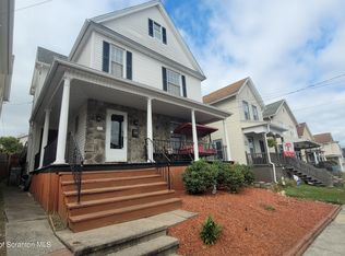 353 N Hyde Park Ave, Scranton, PA 18504