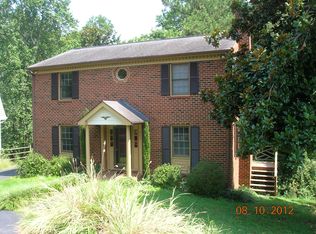 908 Marshall St, Charlottesville, VA 22901