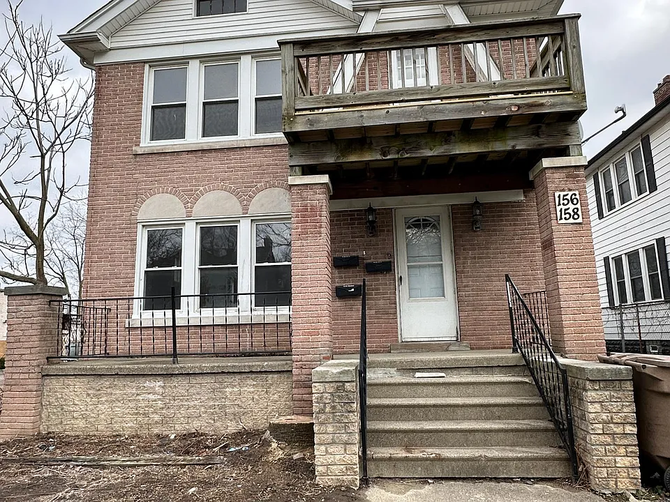 158 Mark Ave