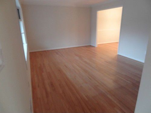 3rd image of 9515 Dublin Dr