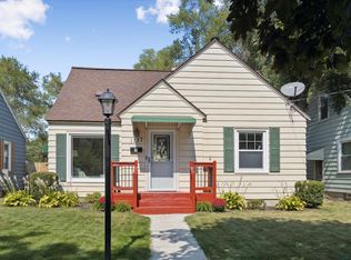 1137 Hoyt St SE, Grand Rapids, MI 49507