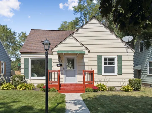1137 Hoyt St SE, Grand Rapids, MI 49507