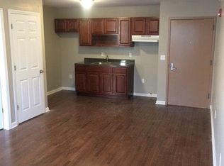8 Belmont Ave, Paterson, NJ 07522