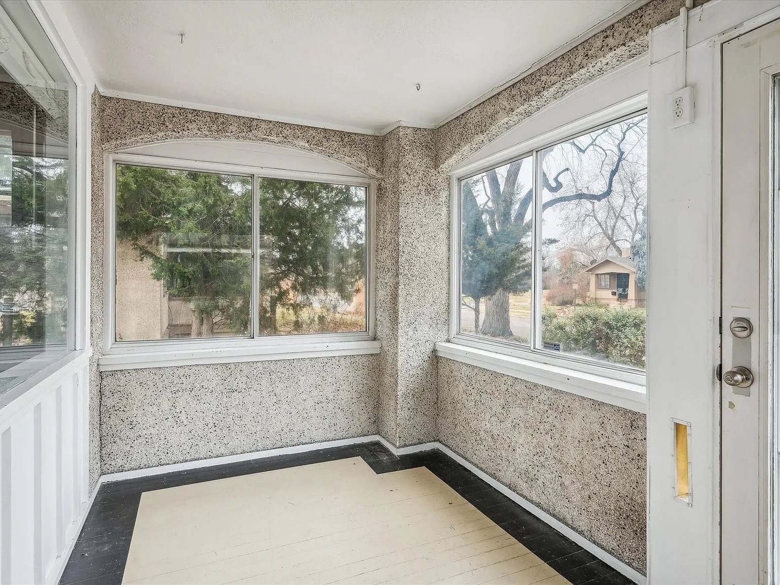 3 bed, 1726 sqft, $3,200 — Photo 2