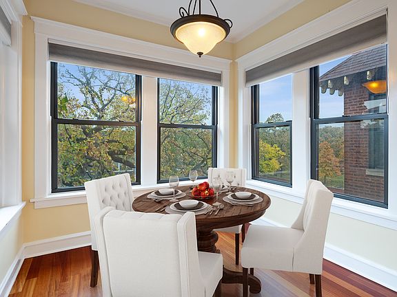5th image of 4404 N Malden St #3