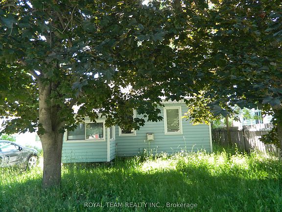 2nd image of 11 Middlebrook Rd