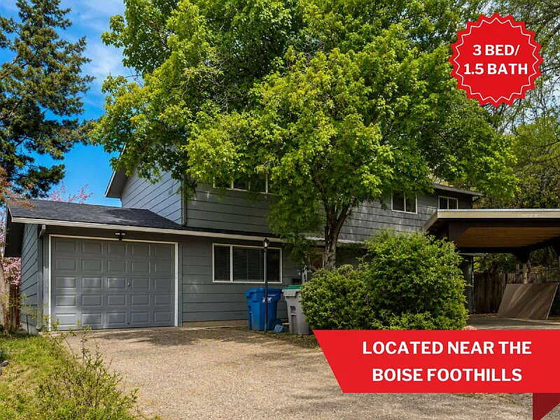 1030 E Floral Ln