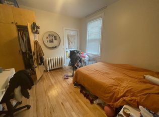 197 William St #1, Kingston, ON K7L 2E2