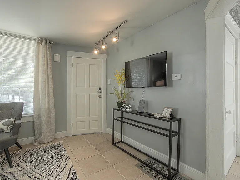 4416 Terrace St #1 — Photo 17