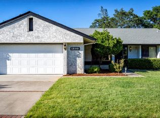 1800 Wasatch Ct, Redding, CA 96001