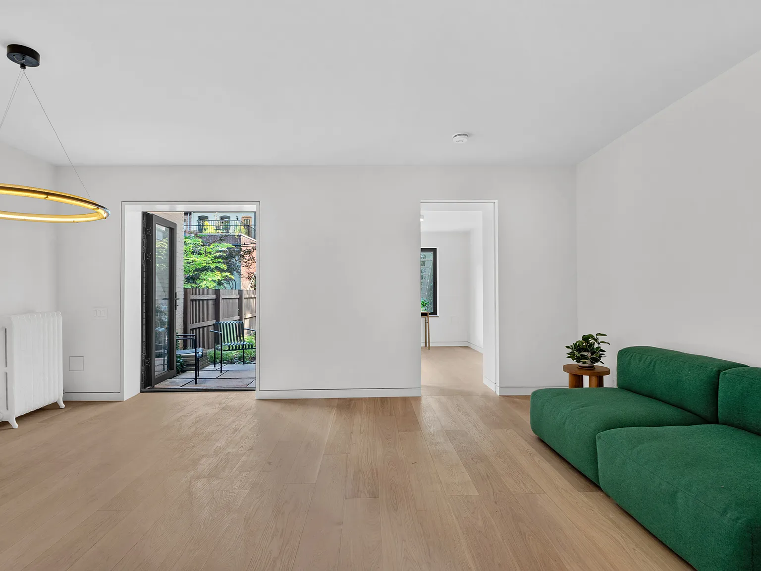 421 Sixth Street — Photo 3