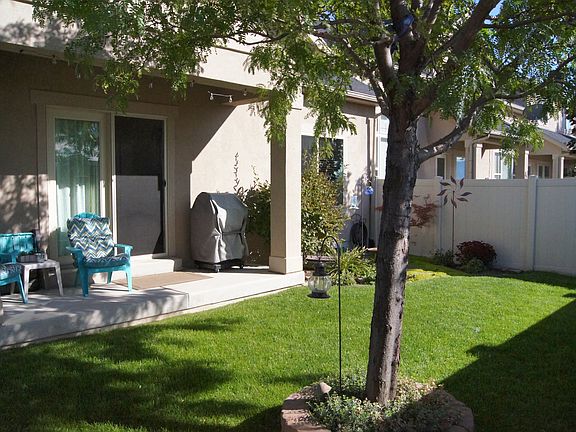 4th image of 130 E Backhand Ln Unit 28