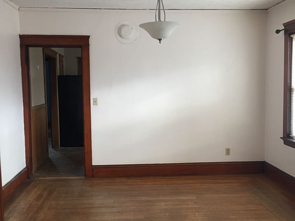 5th image of 1012 Narragansett Boulevard # Fl 2nd