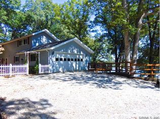 238 Arrowhead Ln, Litchfield, IL 62056