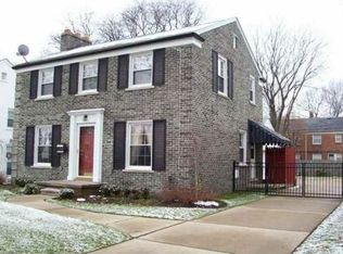20675 Vernier Cir, Grosse Pointe Woods, MI 48236