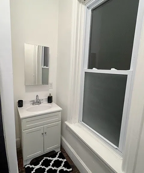 308 N 2nd St #4 — Photo 9
