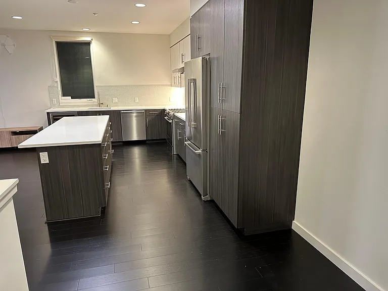 50 Jerrold Ave #409 — Photo 27