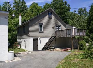 1709 Willow Park Rd, Bethlehem, PA 18020