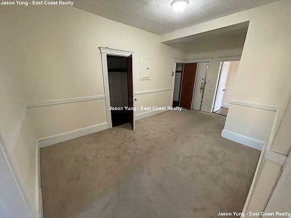 4th image of 238 Hemenway St APT 16